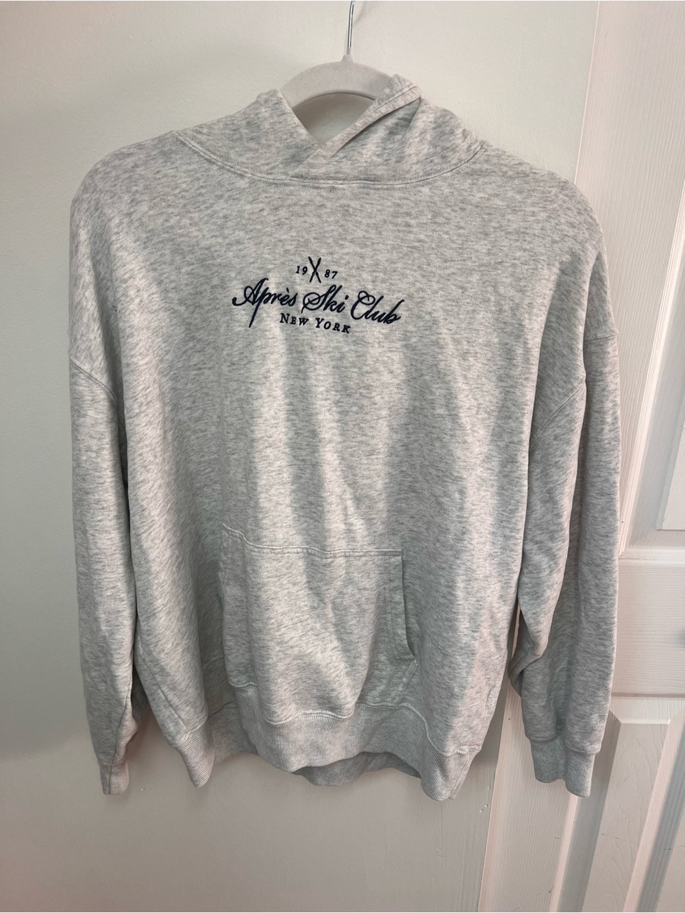 Hollister Heather Gray Apres Ski Club Hoodie